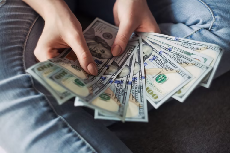 ML Engineer Salaries at FAANG, OpenAI, and Tesla: How Much Do the Top Tech Giants Pay?